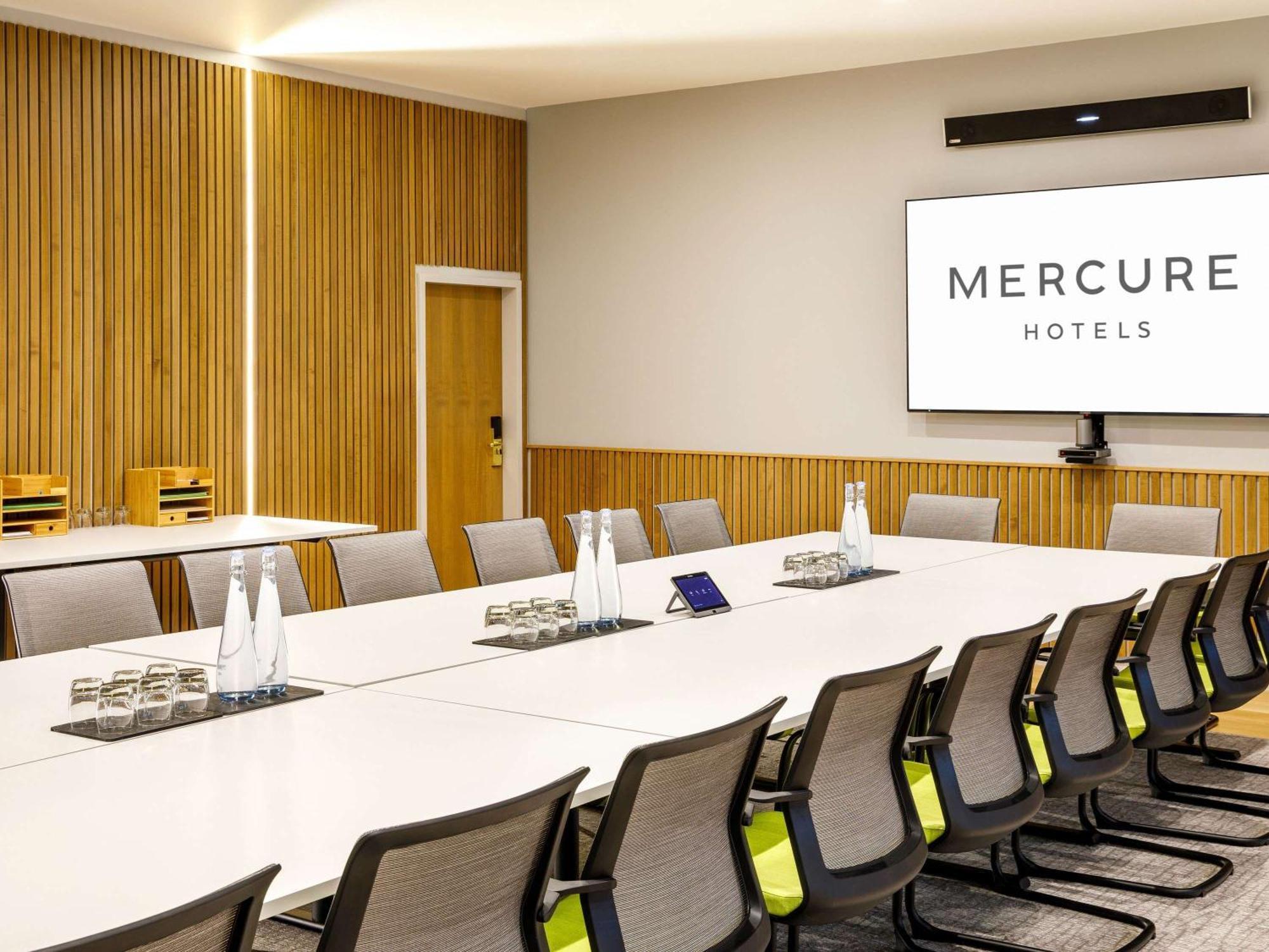 Mercure Bedford Centre Hotel Dış mekan fotoğraf